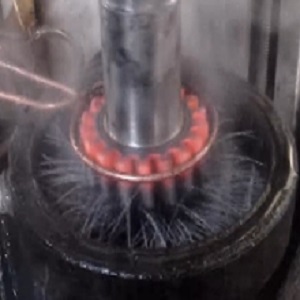 齒輪經(jīng)過(guò)電磁感應(yīng)加熱設(shè)備淬火后常出現(xiàn)哪些缺陷？如何預(yù)防？